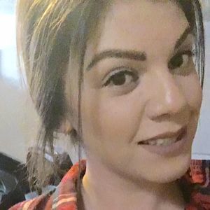 Meet your Posher, Nadia